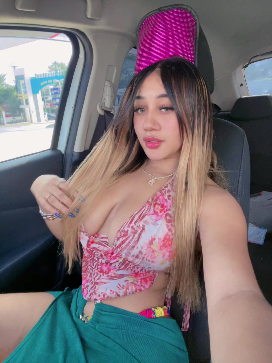 @Ayisha D&iacute;az