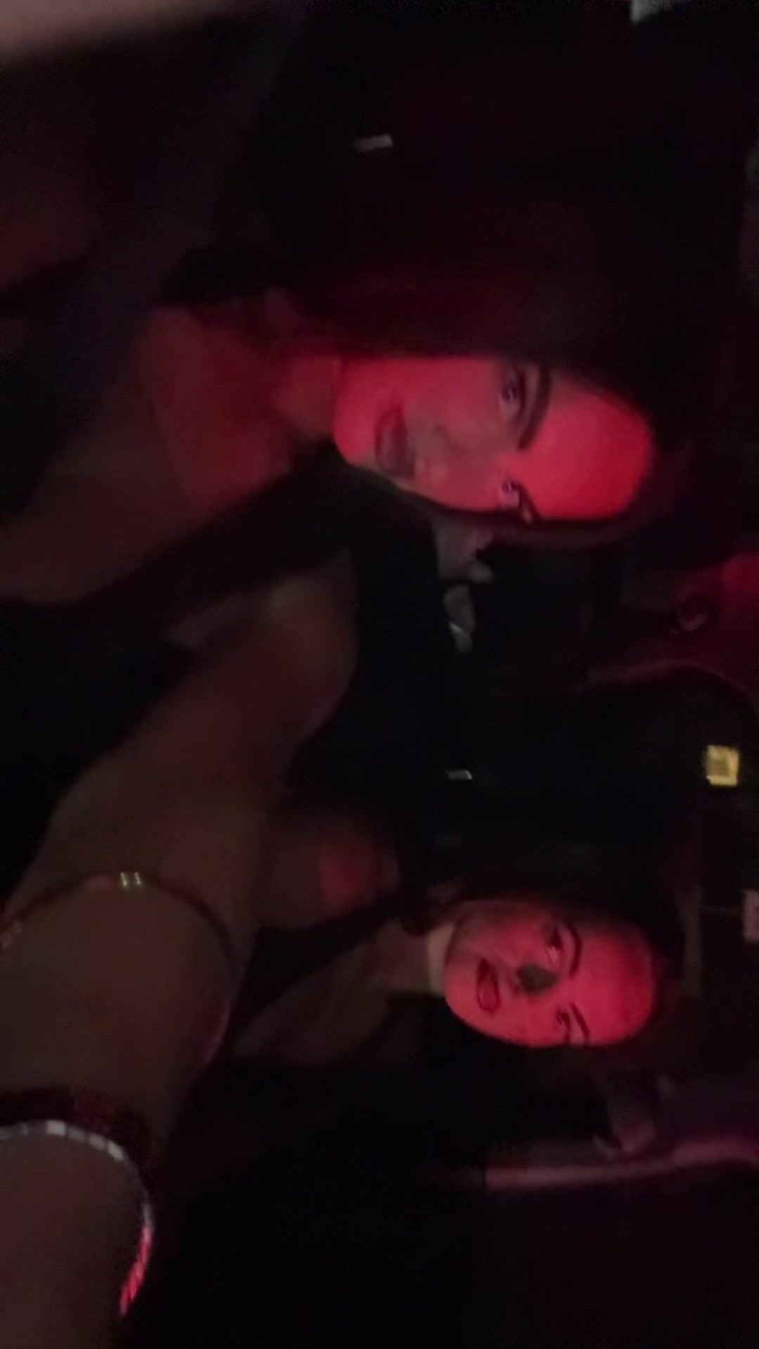 @Kiki
