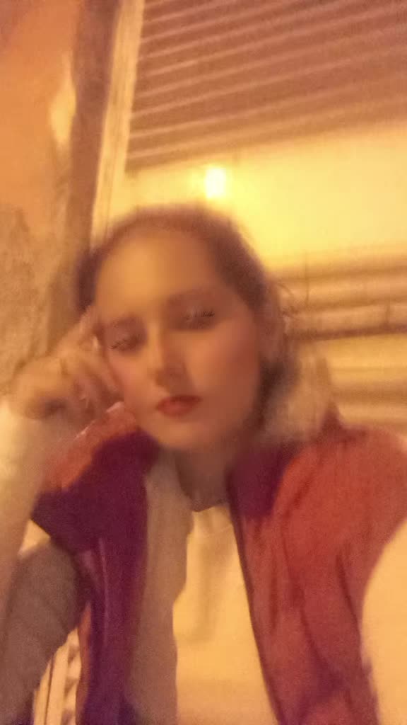 @Esma Sultan