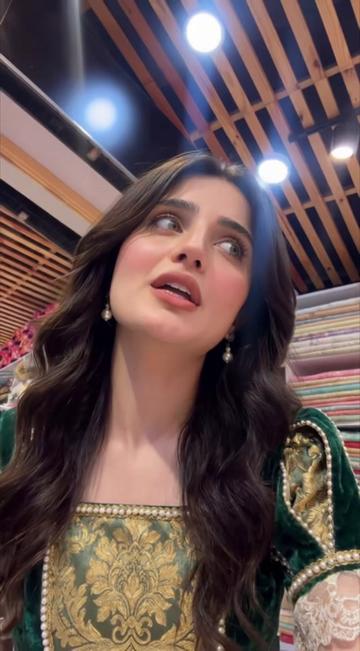 @Zarish Khan Influencer