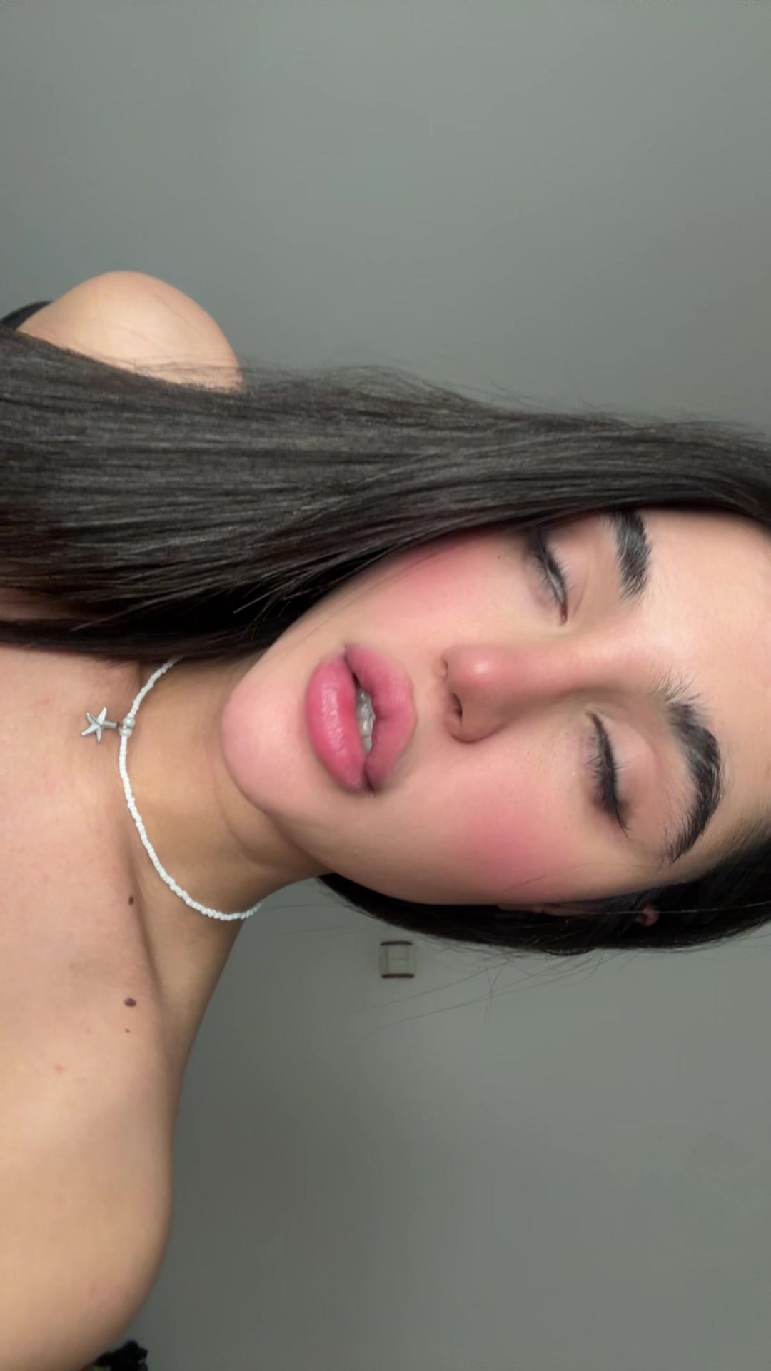 @hwnizb