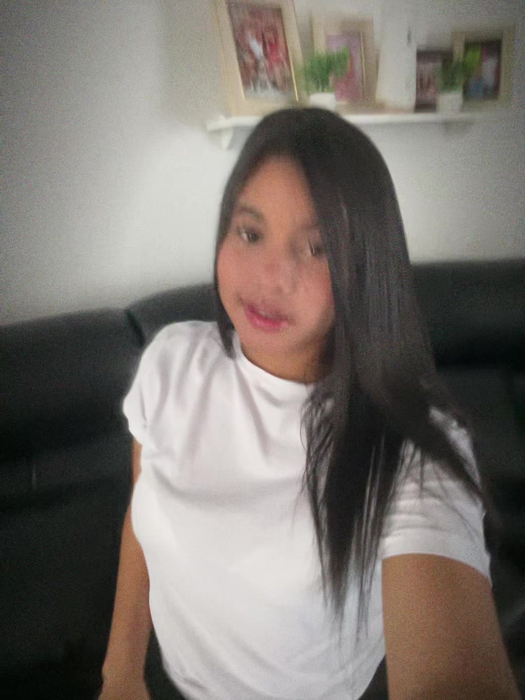 @👤