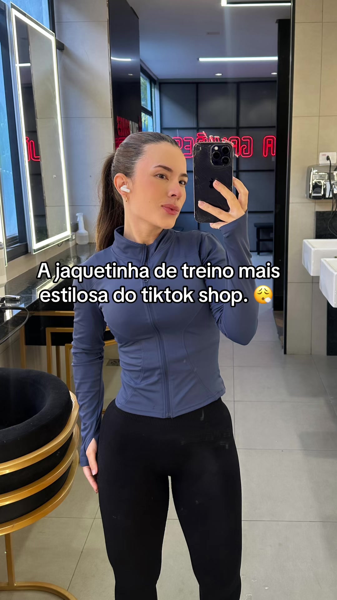 @Caroline