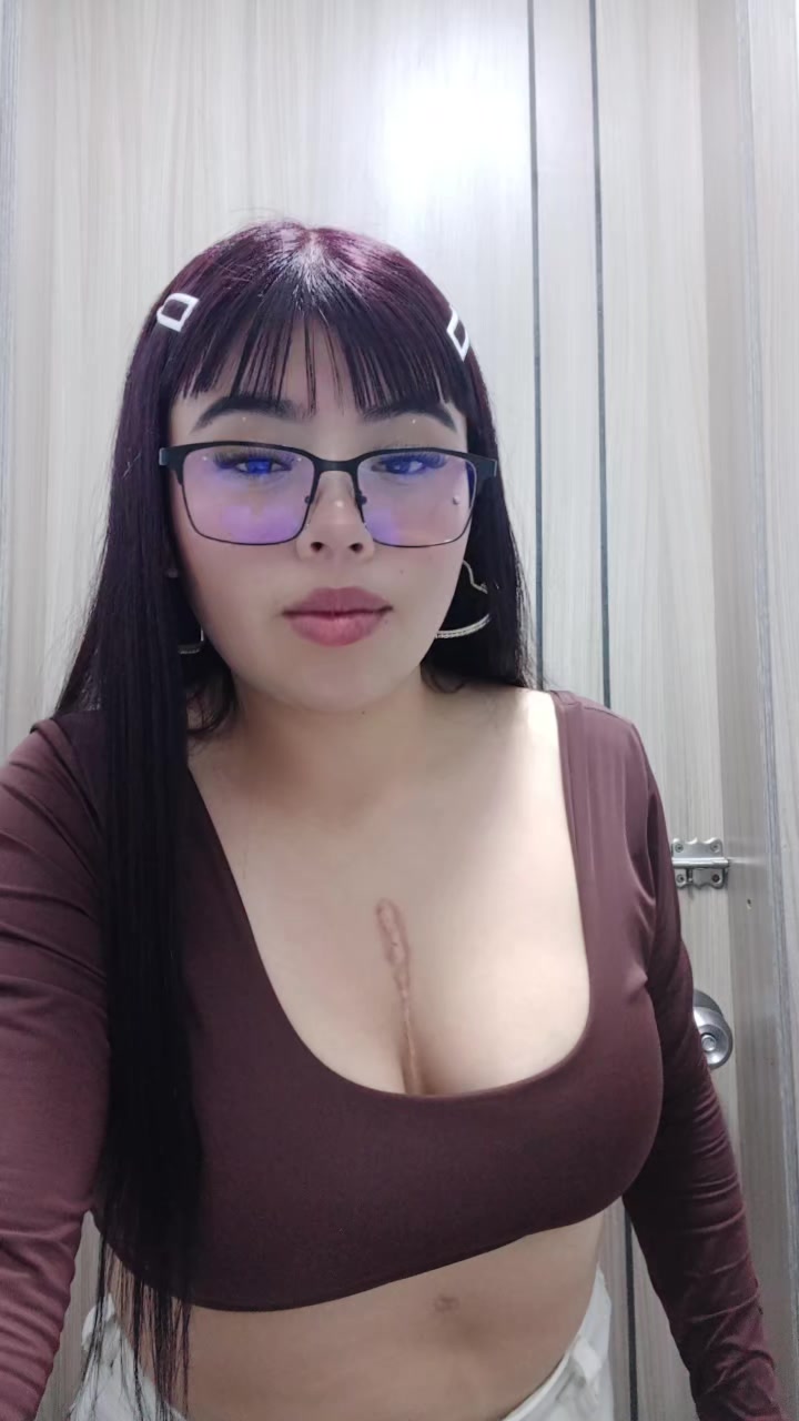 @𝕃𝕒𝕦𝕣𝕒𝕒🤍🥷.