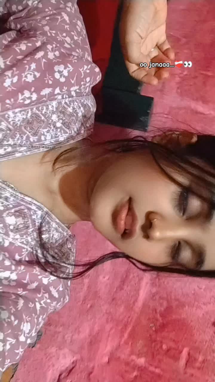 @nishu_💐☺️