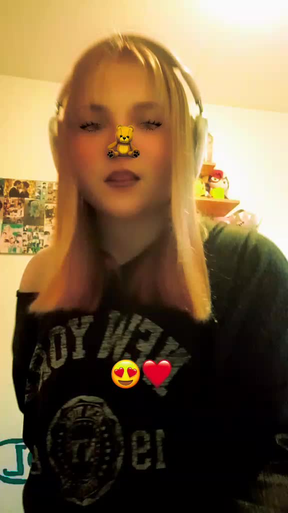 @Jessi 20 ☺️