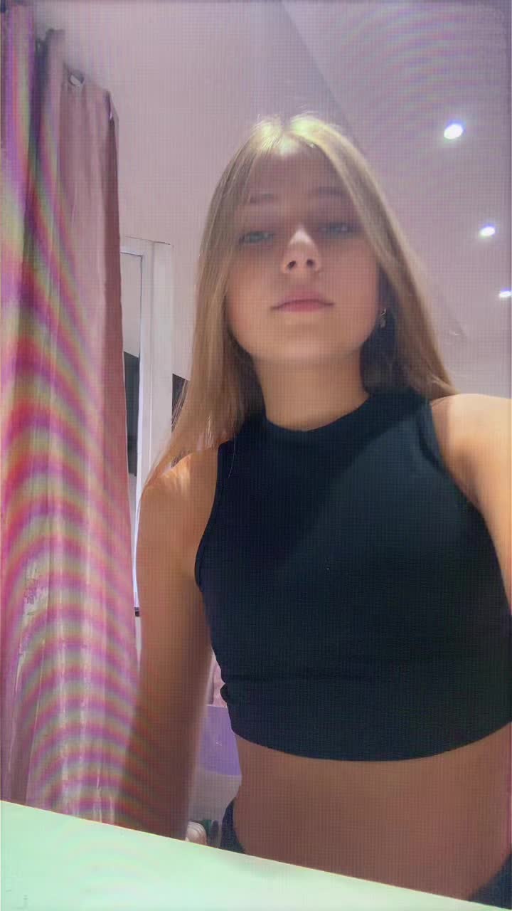 @𝐀𝐥𝐞𝐬𝐬𝐚𝐧𝐝𝐫𝐚👸🏼😍