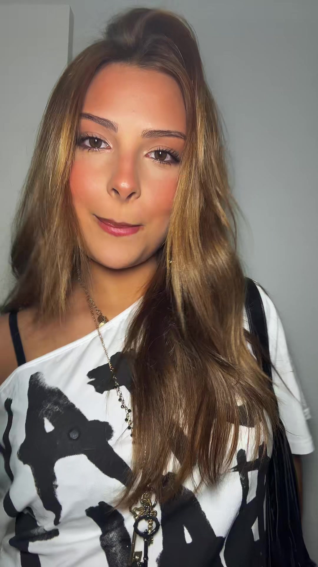 @mandi😎