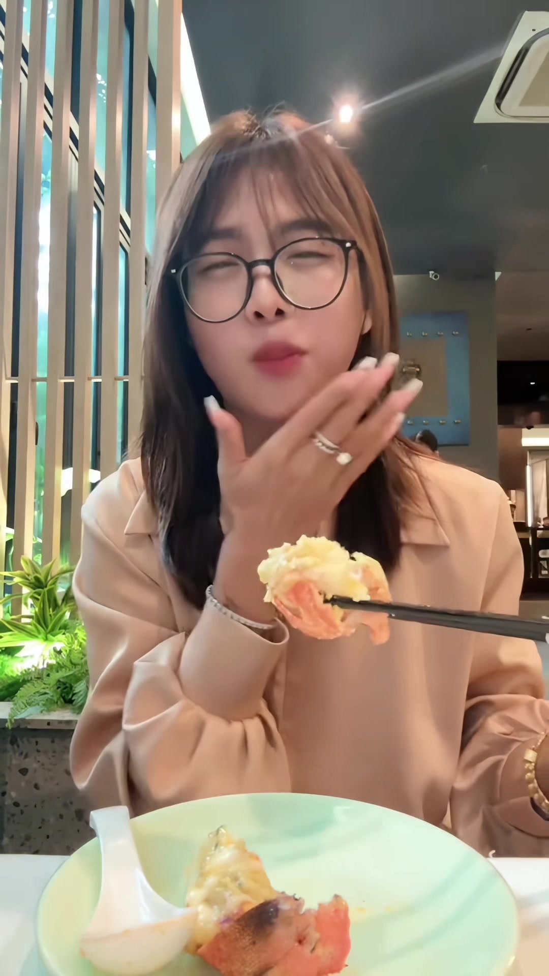 @takhit261