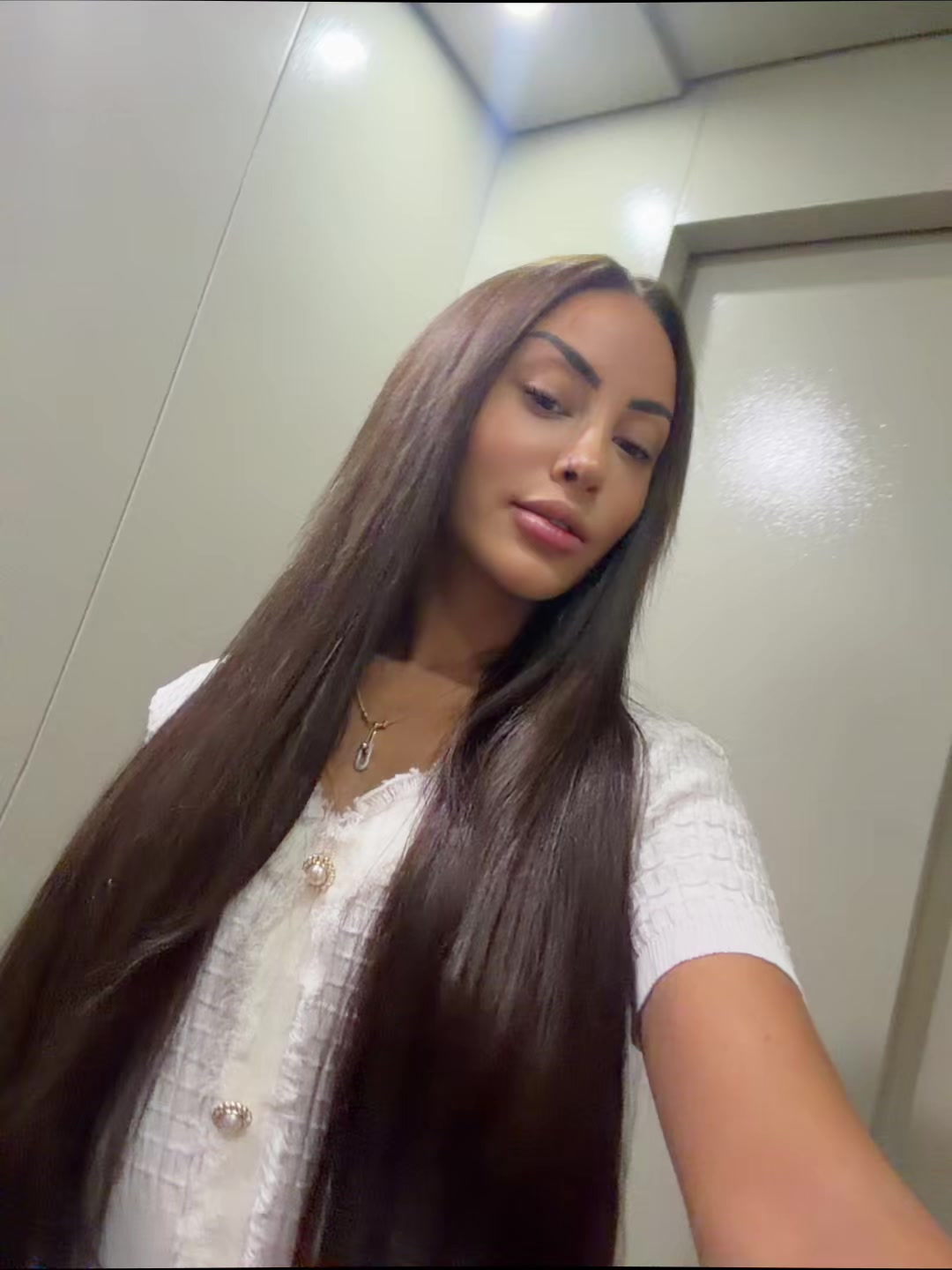 @LonaMuca
