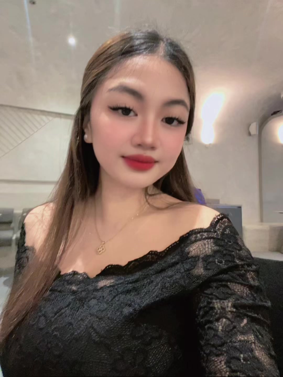 @Angel.B