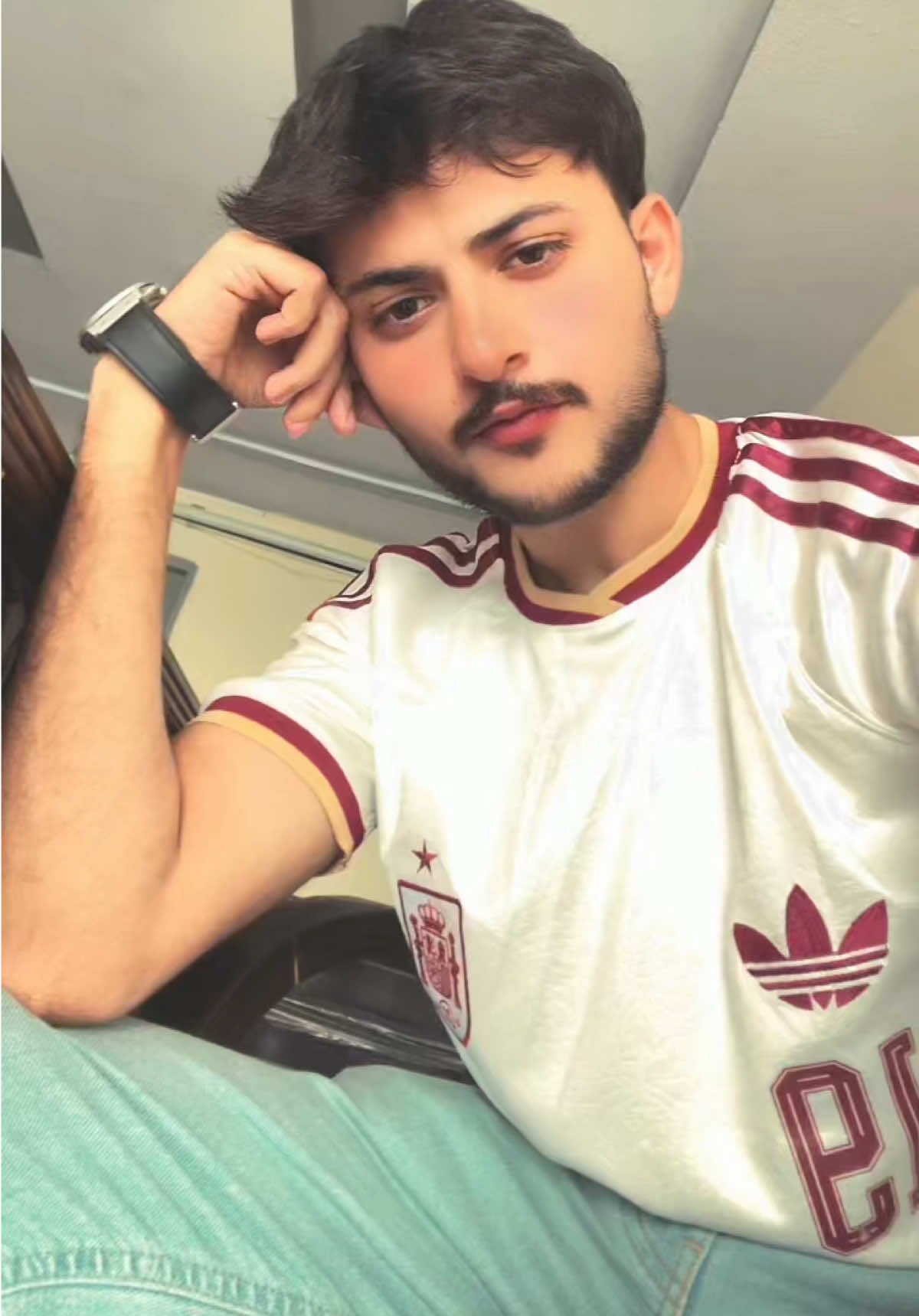 @𝑍𝑎𝑟𝑟𝑎𝑟 𝑠ℎ𝑎ℎ♡