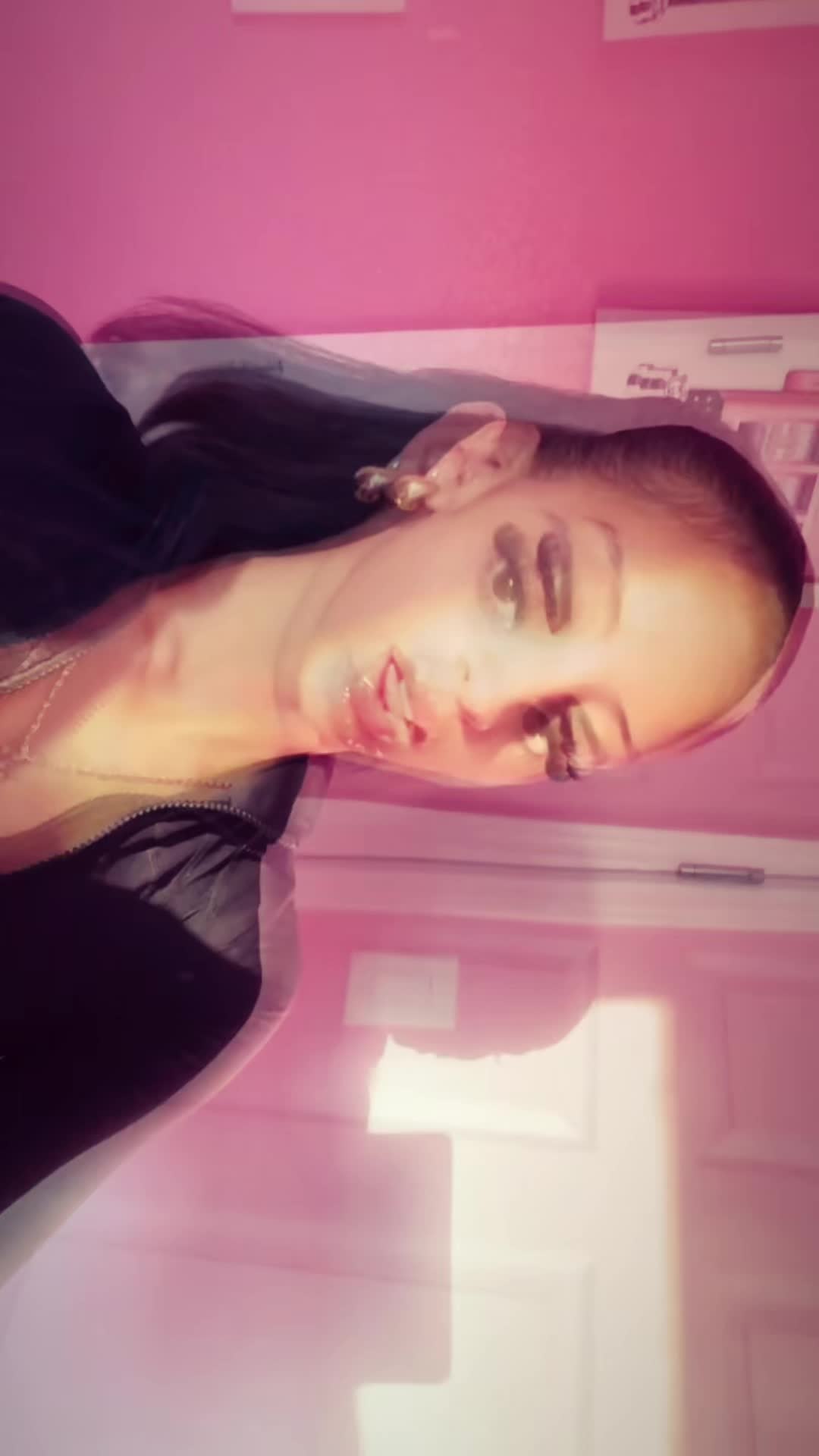 @🤍