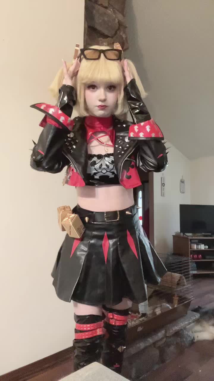 @❤︎ 𝒟𝑒𝓂𝒾 ❤︎