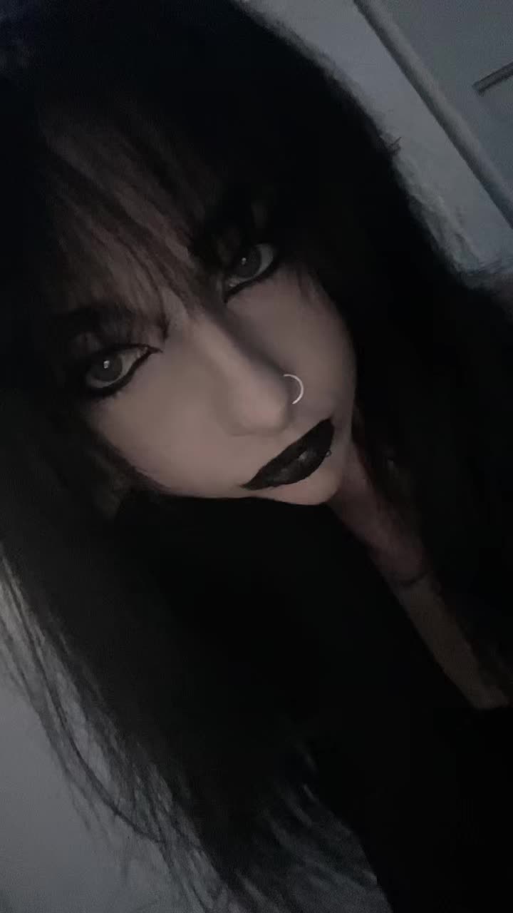 @𝓢𝔂𝓭𝓷𝓮𝔂 メ𝟶