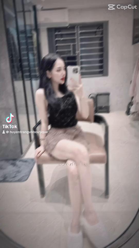 @Huyền Trang