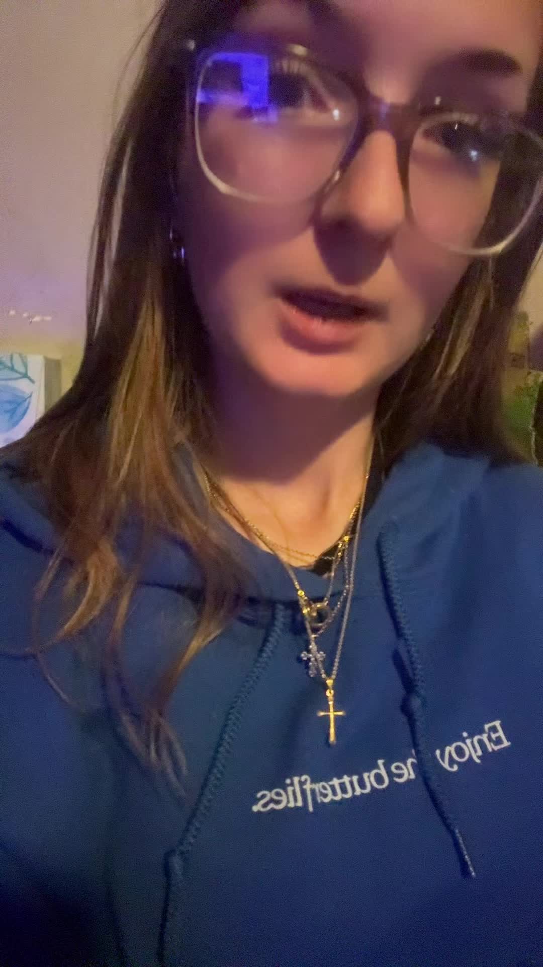 @liv🦕