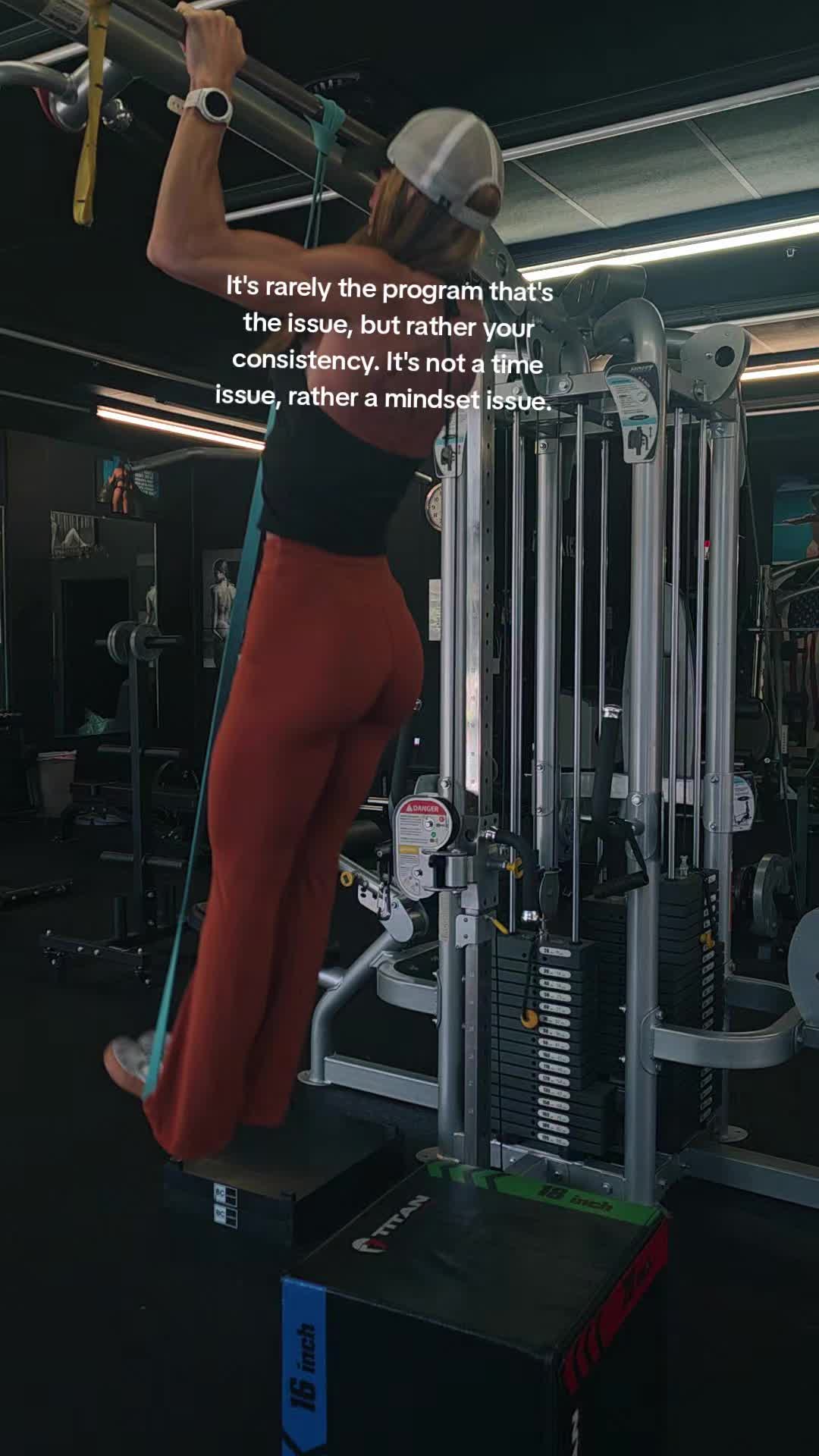@ElizabethAnneFit