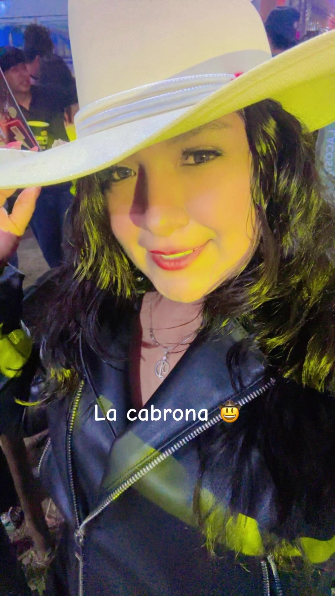 @Ubiithaa Leal