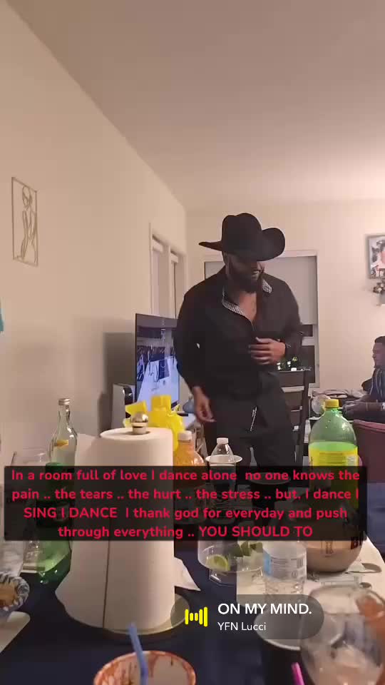 @Spazzzzzzz reacts