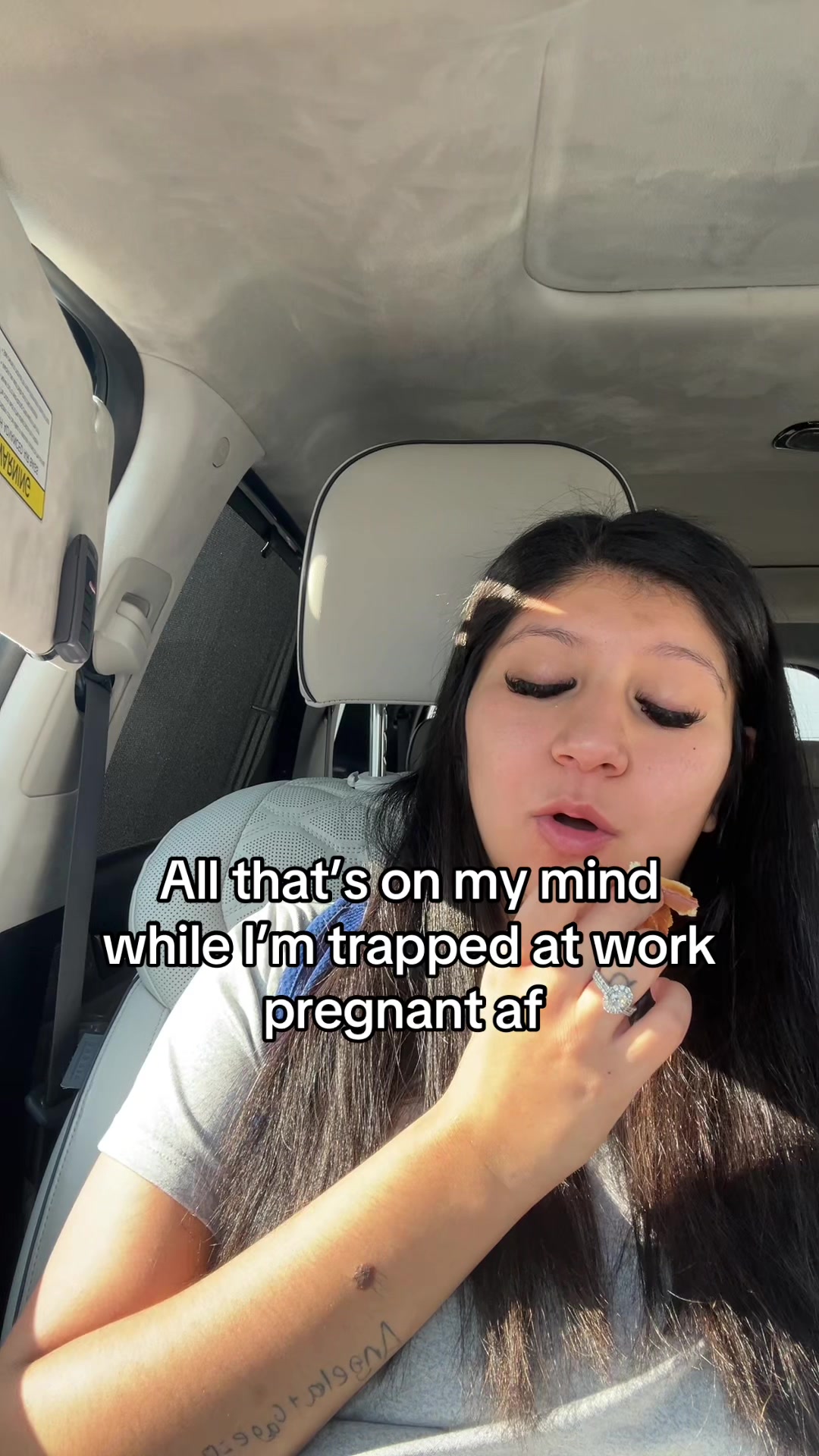@Angela Nava ✨