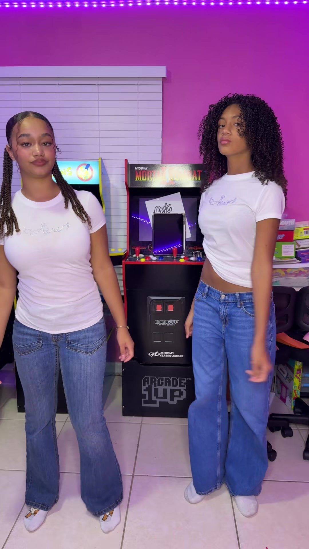 @DemDaddysGirls4