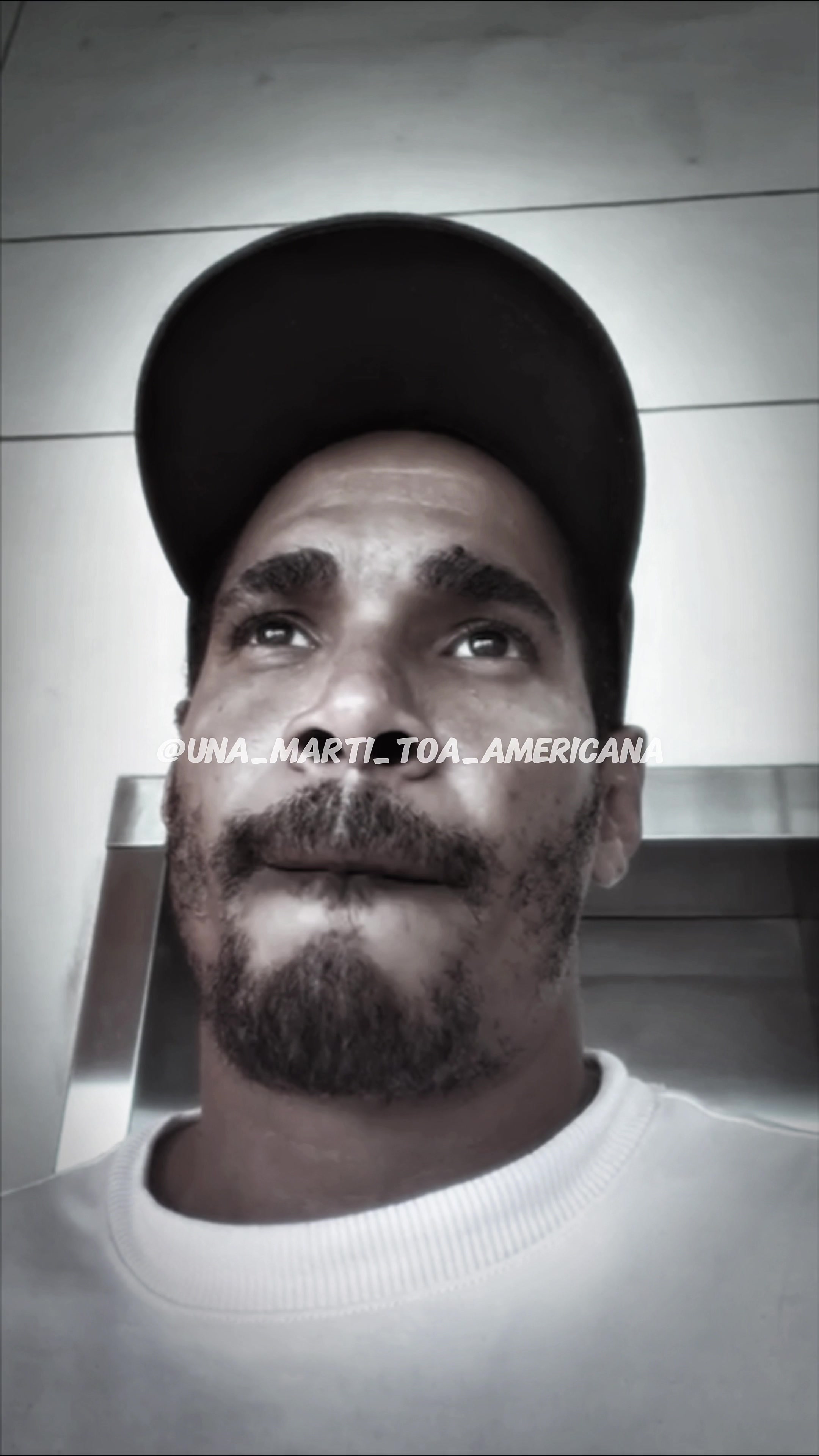 @una_marti_toa_americana