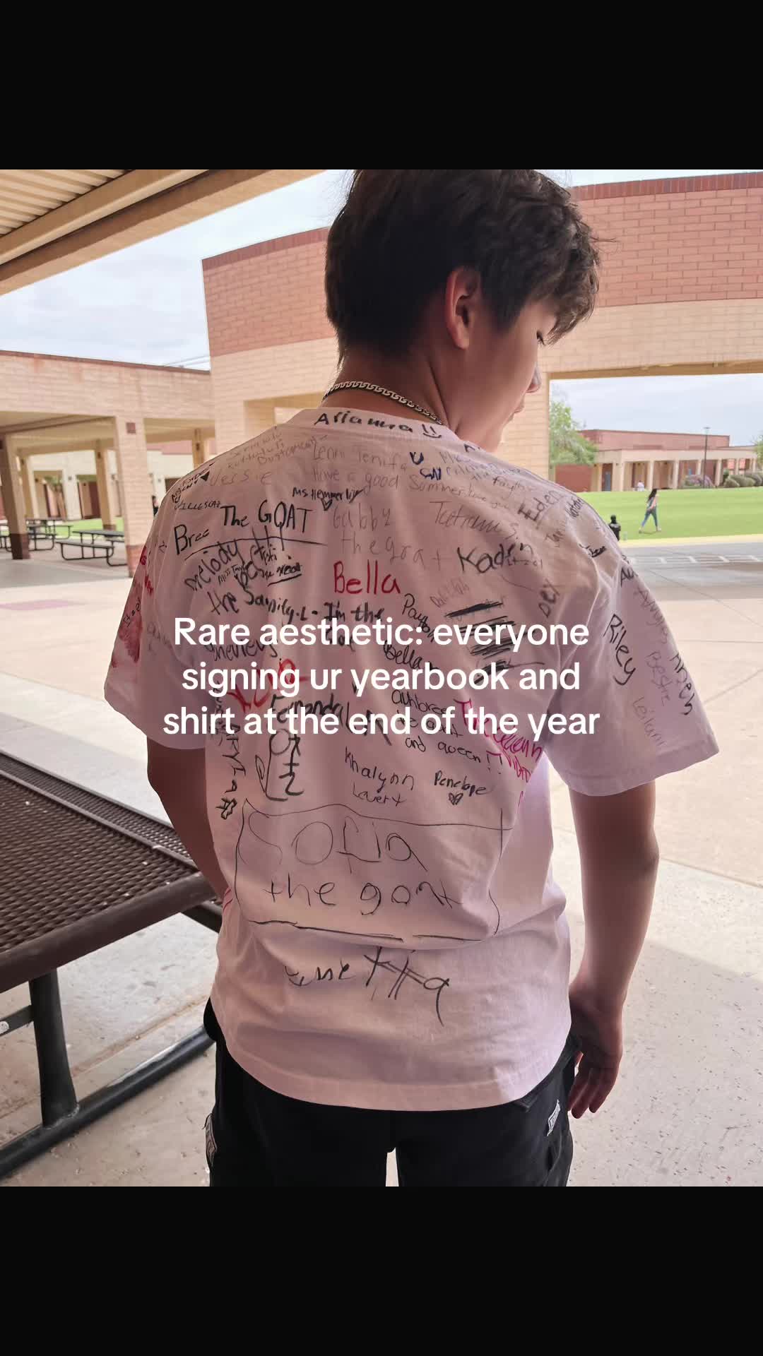 @🖤