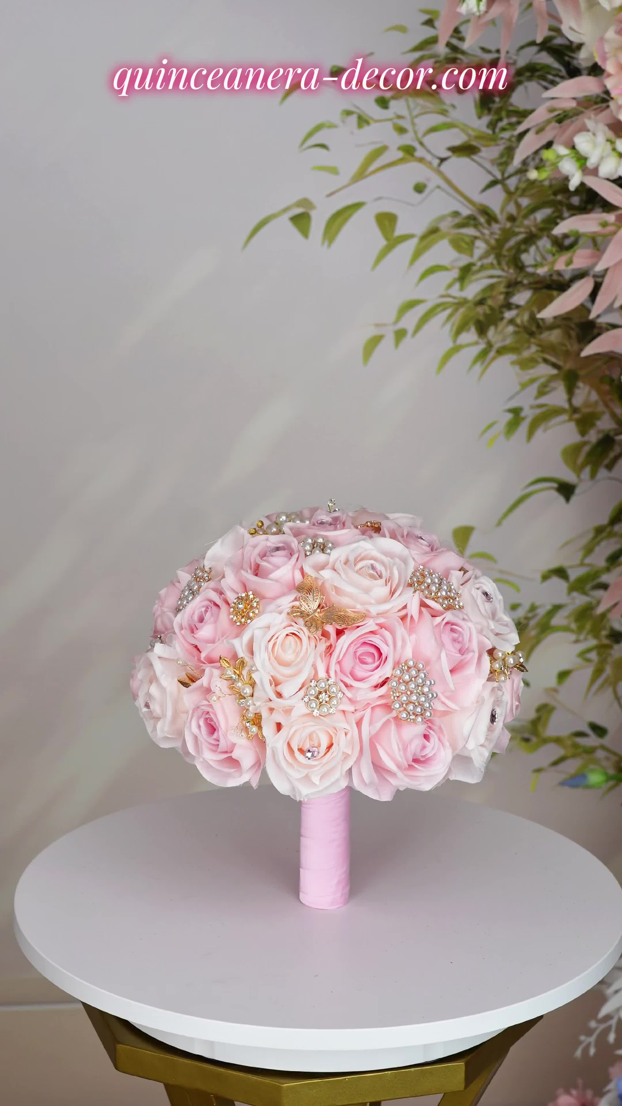@Quinceañera Decor