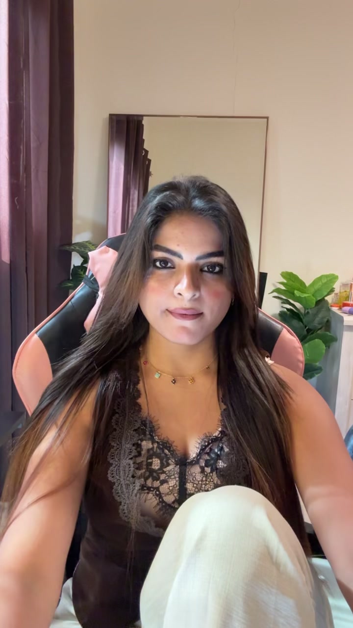@chayaschu