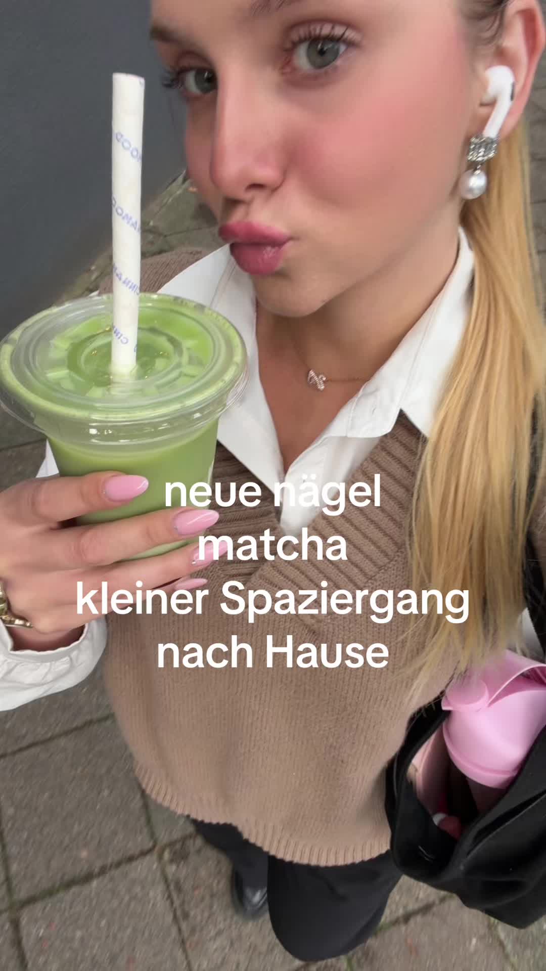 @glowingsusi