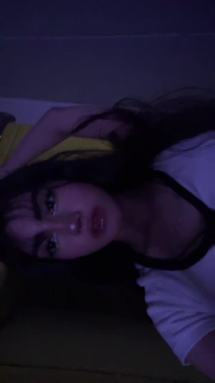 @Elina