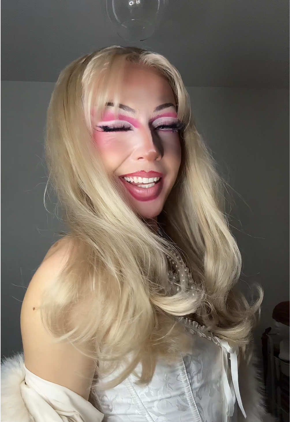 @carlotarouxx