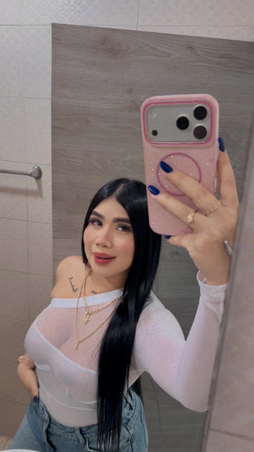 @Ale🤍🌴