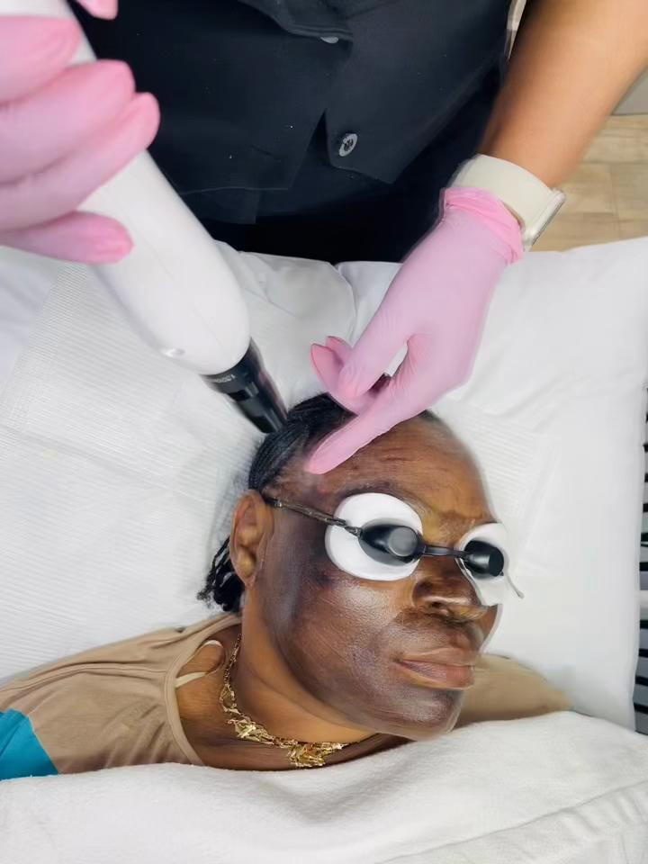 @zazalaserclinic