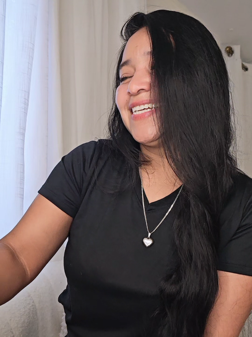 @Adelita la Norte&ntilde;a