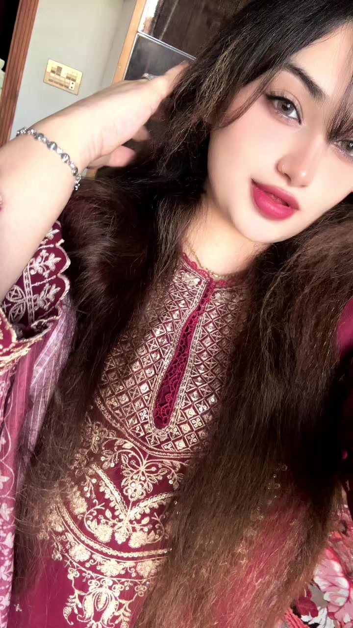 @مانو علی