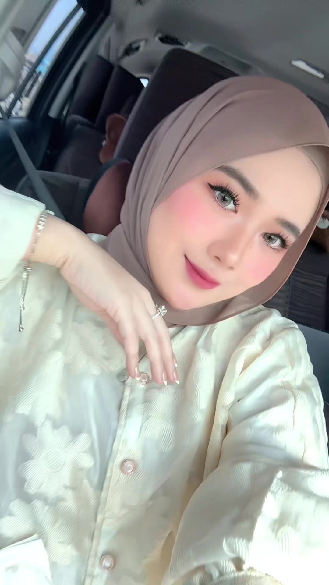@Ratihh🧚&zwj;♀️