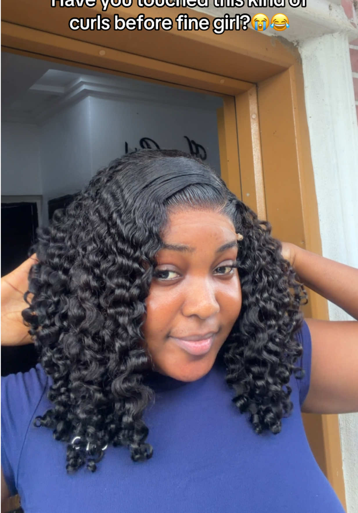@HAIRBYGLORY (HAIR BRAND)