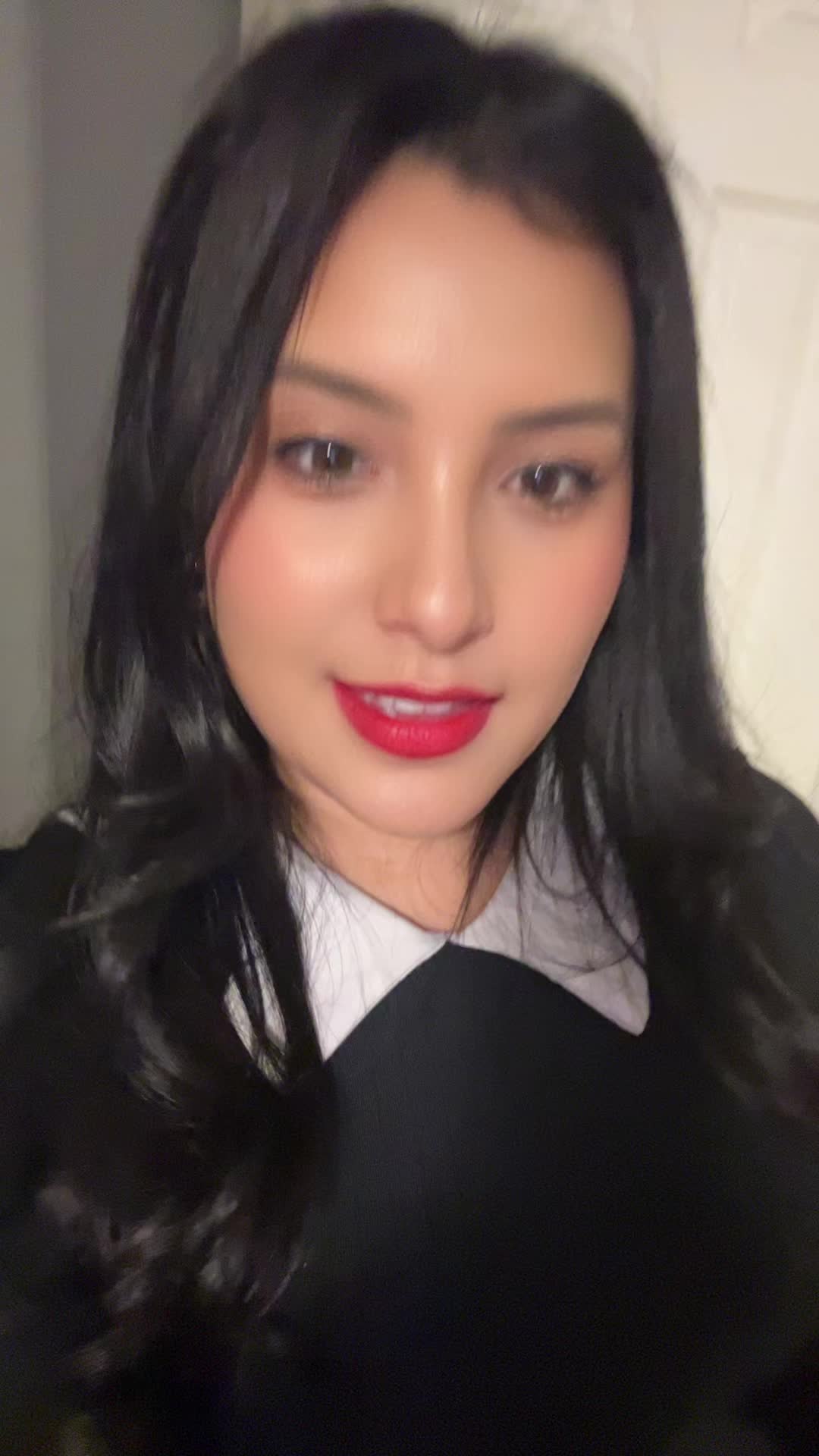 @ThaniaYaz