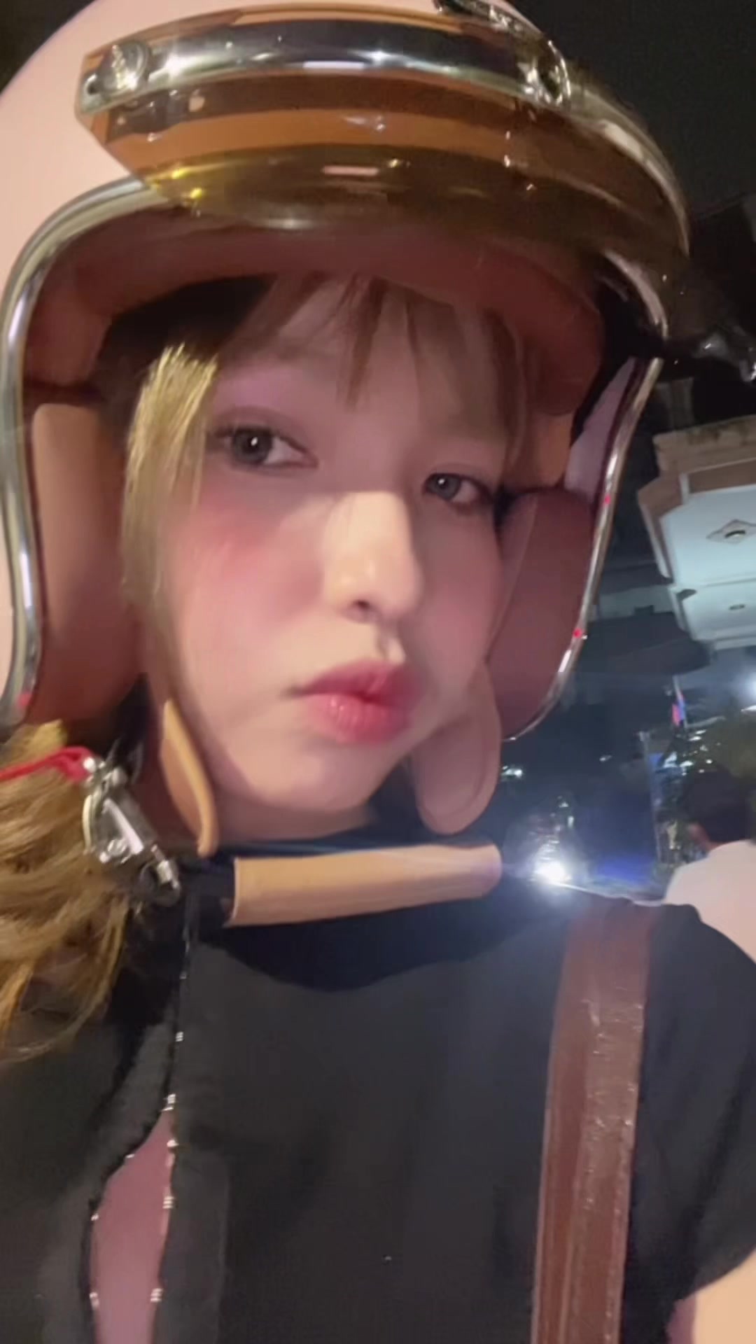 @Lily