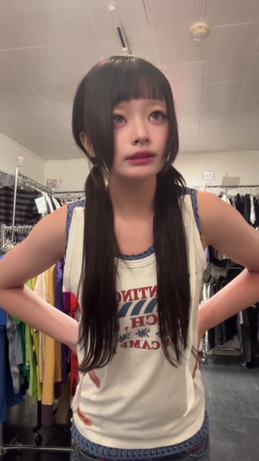 @古着屋ぼくらはえもいーず
