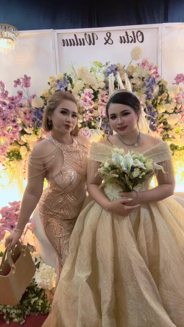 @julia frinella sari