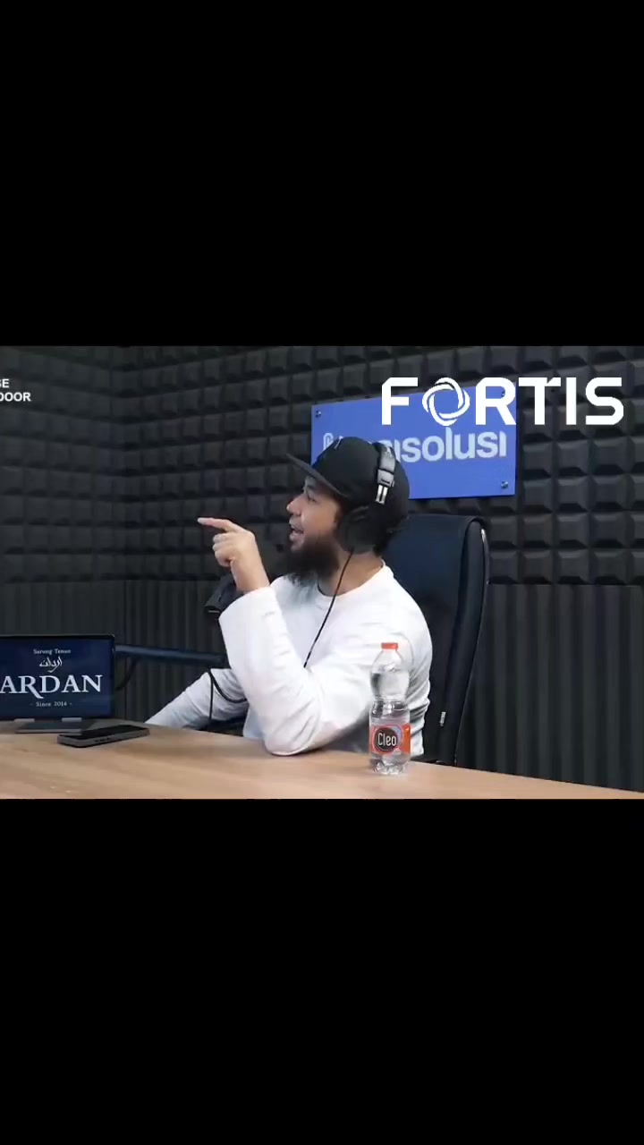 @XV.clips