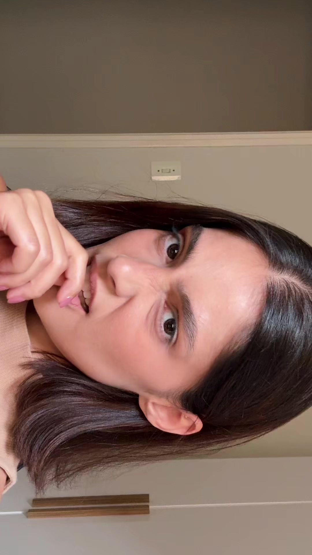 @karolvaoli