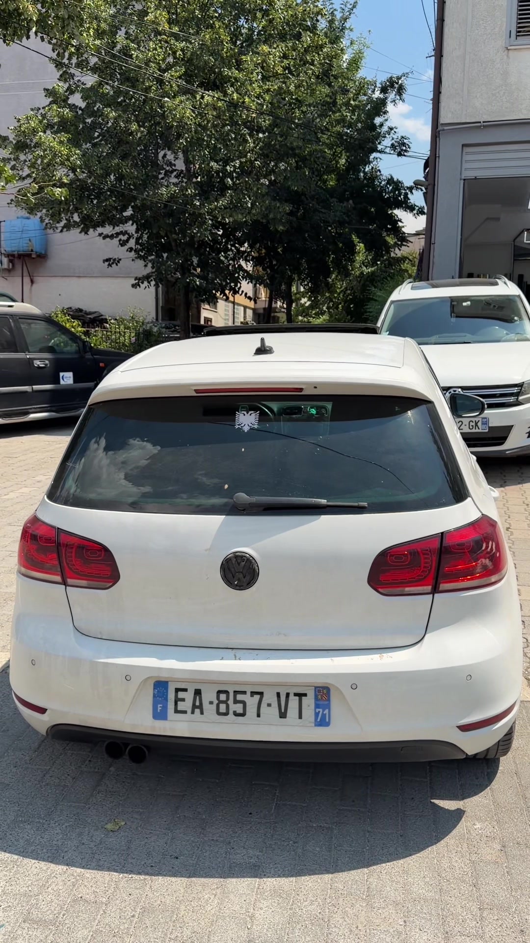 @Auto Duraku