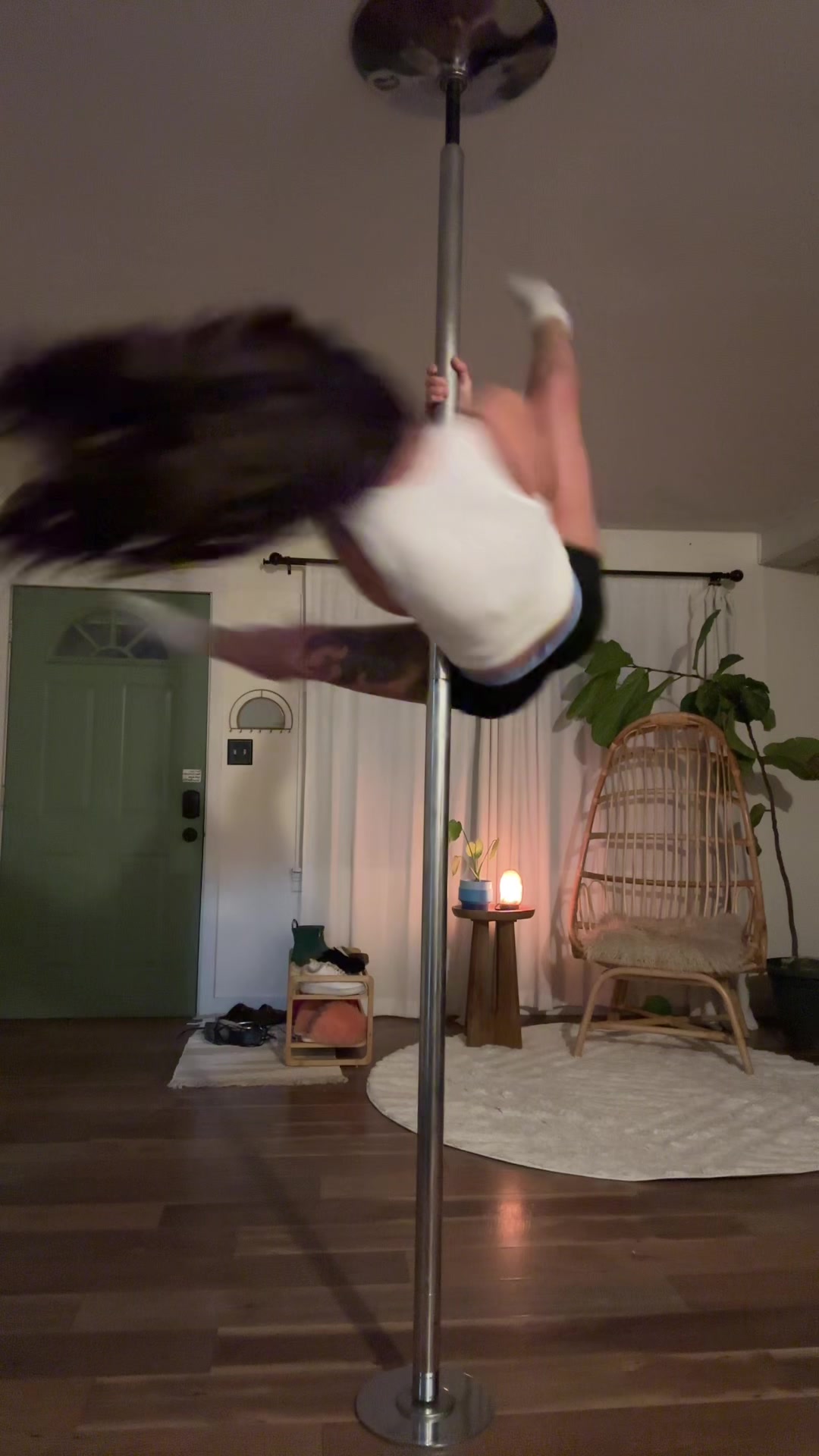@Hallucie
