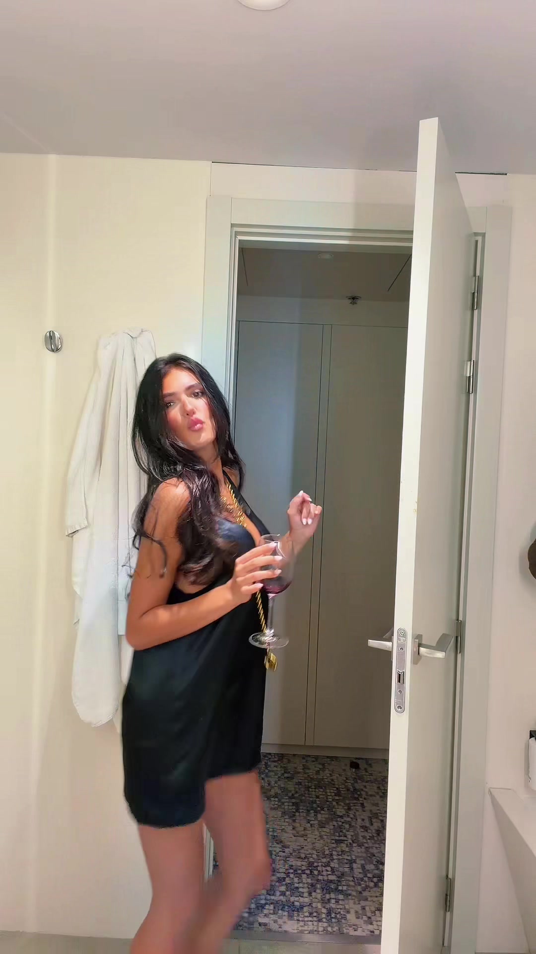 @Alaya R Drozdowicz
