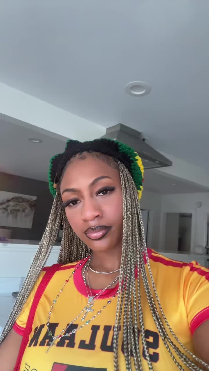 @Destyni&hearts;️
