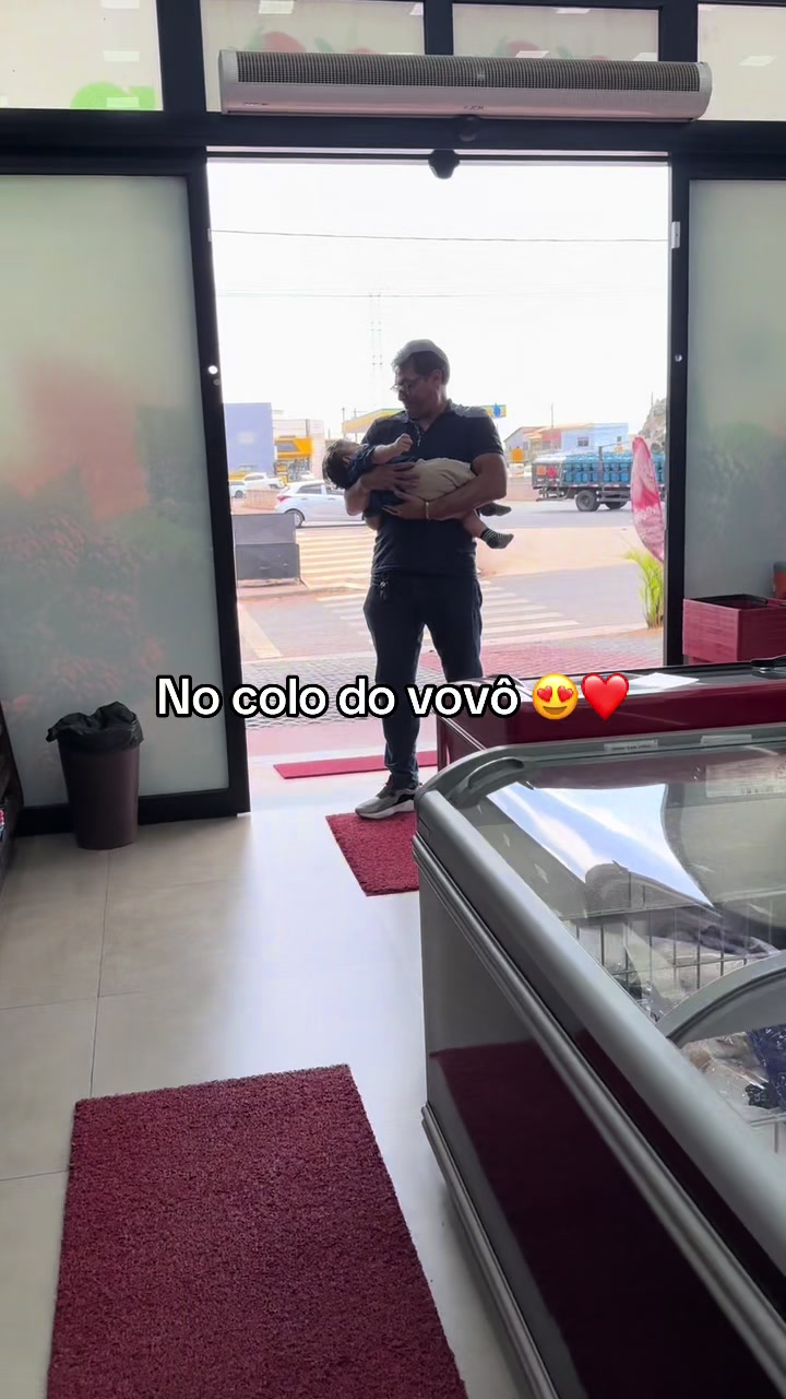 @Val e charles